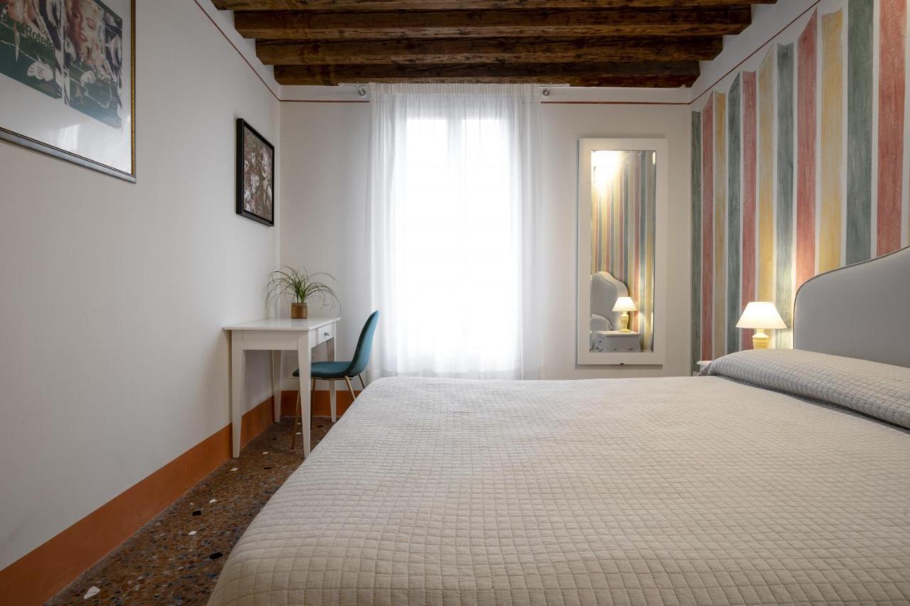 Rialto Sant'Aponal Prestige By Wonderful Italy Apartamento Veneza Exterior foto