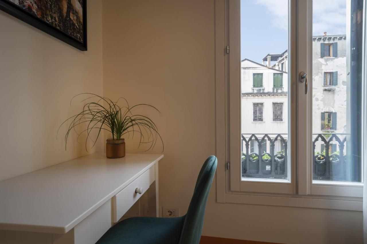 Rialto Sant'Aponal Prestige By Wonderful Italy Apartamento Veneza Exterior foto
