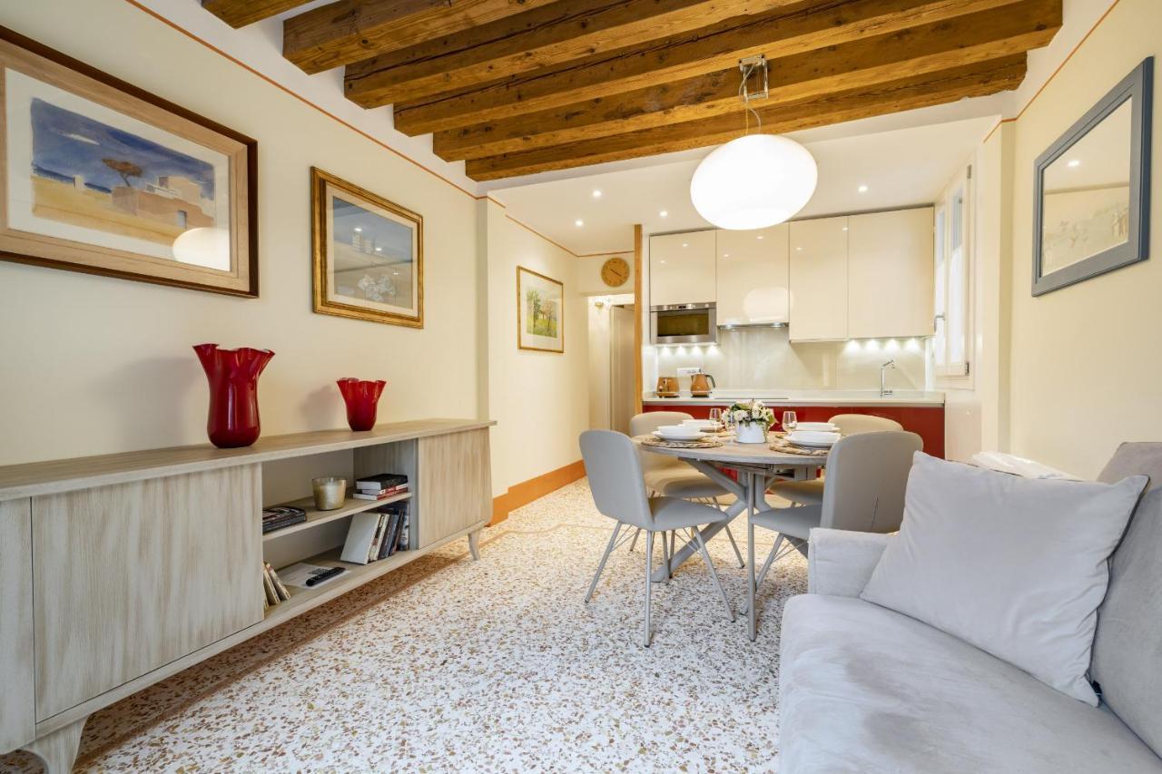 Rialto Sant'Aponal Prestige By Wonderful Italy Apartamento Veneza Exterior foto