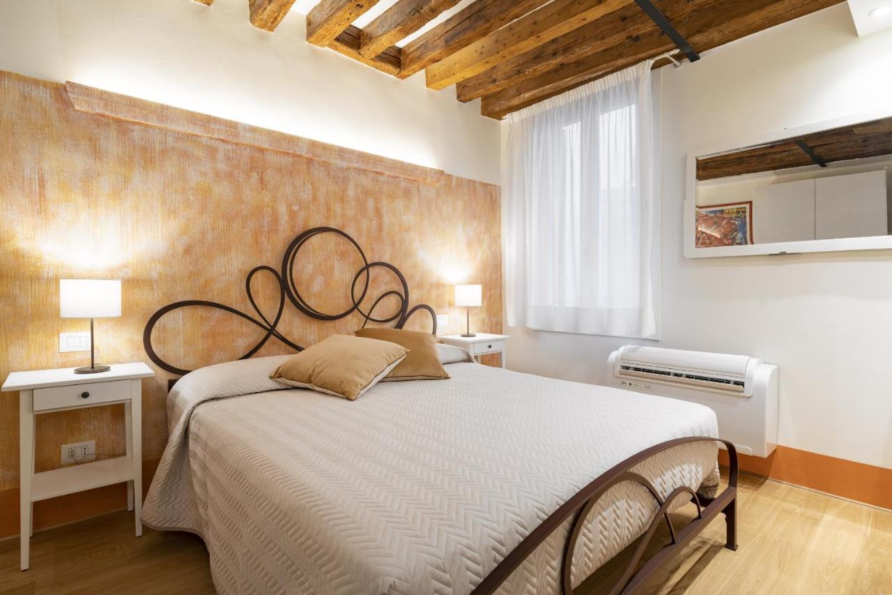 Rialto Sant'Aponal Prestige By Wonderful Italy Apartamento Veneza Exterior foto