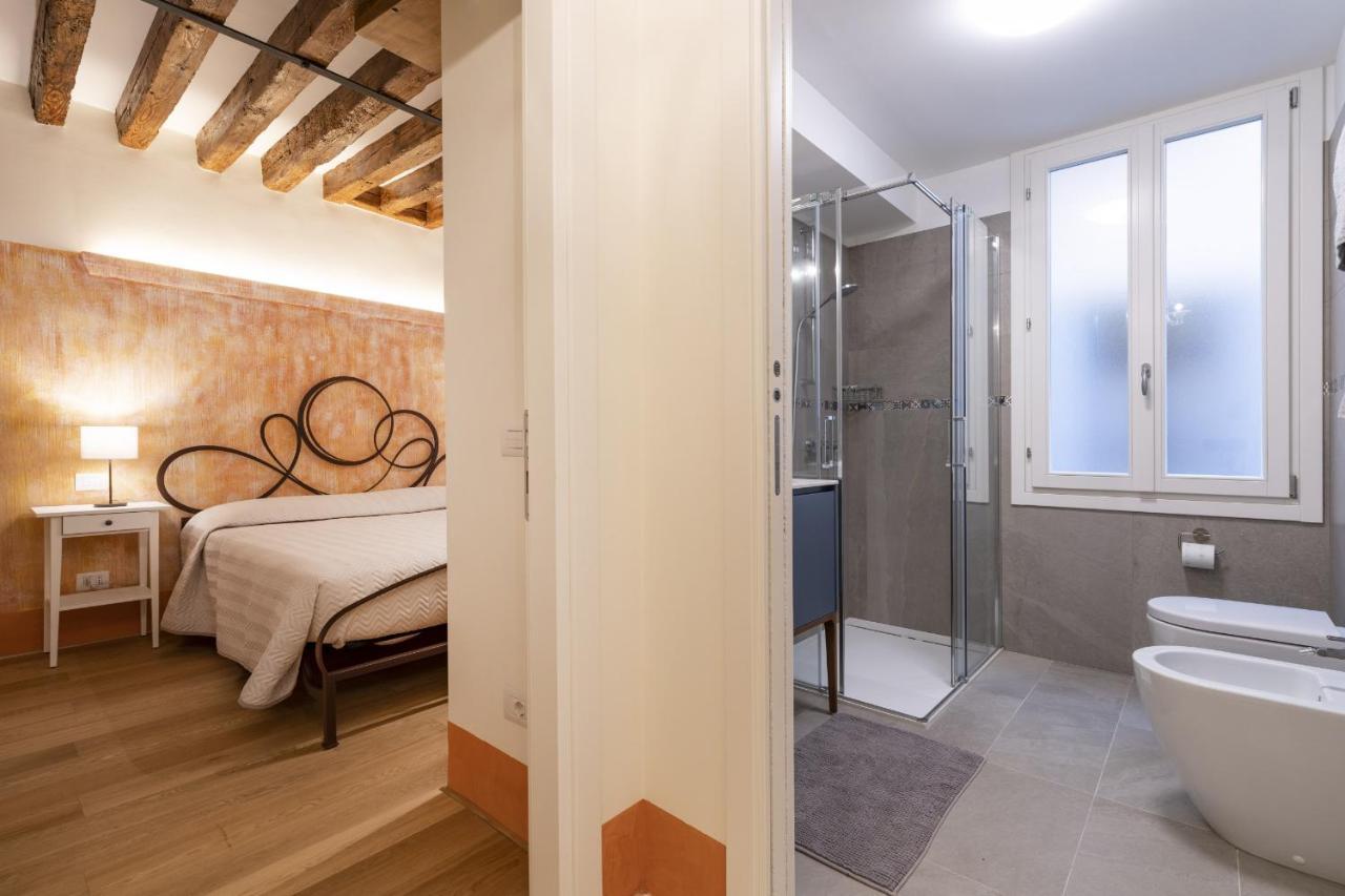 Rialto Sant'Aponal Prestige By Wonderful Italy Apartamento Veneza Exterior foto