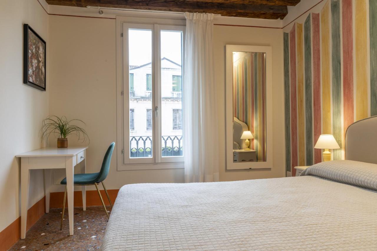 Rialto Sant'Aponal Prestige By Wonderful Italy Apartamento Veneza Exterior foto
