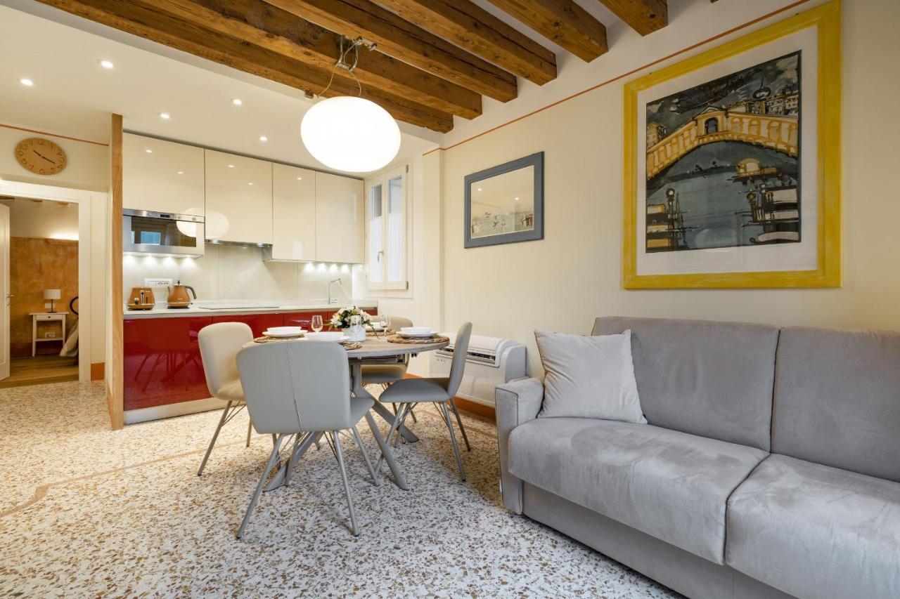 Rialto Sant'Aponal Prestige By Wonderful Italy Apartamento Veneza Exterior foto